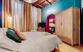 Colosseum Charme Apartments